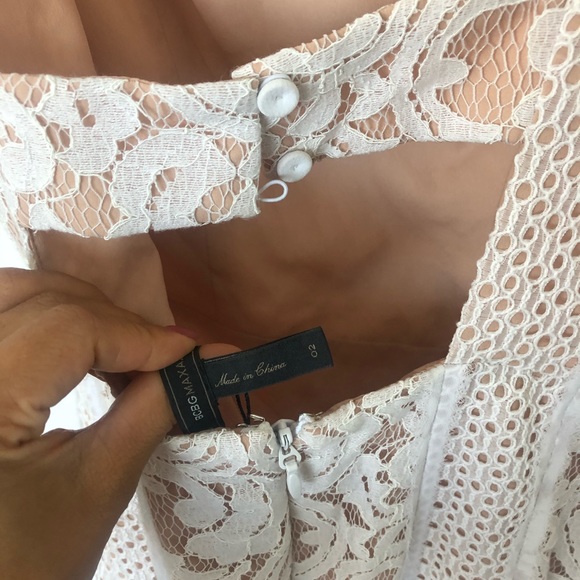 BCBG Maxazria White Lace Dress Open Back - Picture 5 of 6